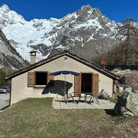 Le Basset - Keys To Paradise In The Alps *