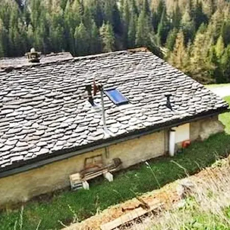 Le Basset - Keys To Paradise In The Alps La Fouly