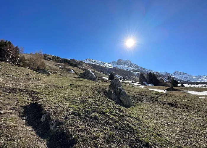 Le Basset - Keys To Paradise In The Alps