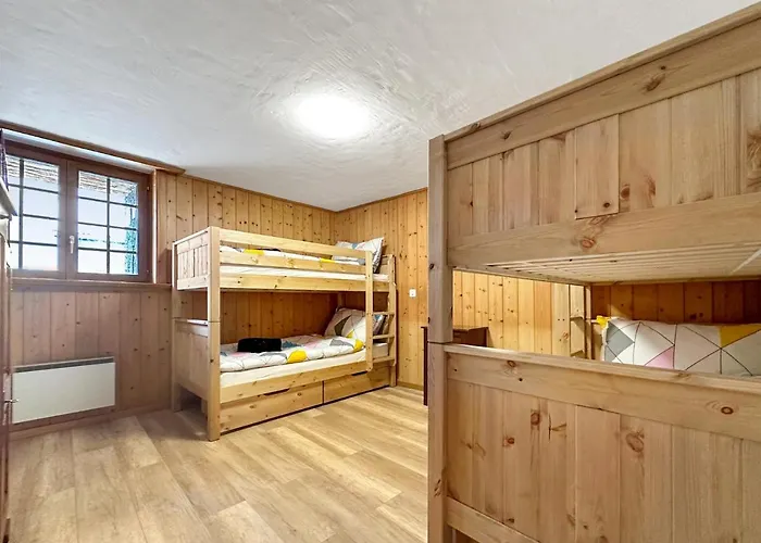 Le Basset - Keys To Paradise In The Alps La Fouly